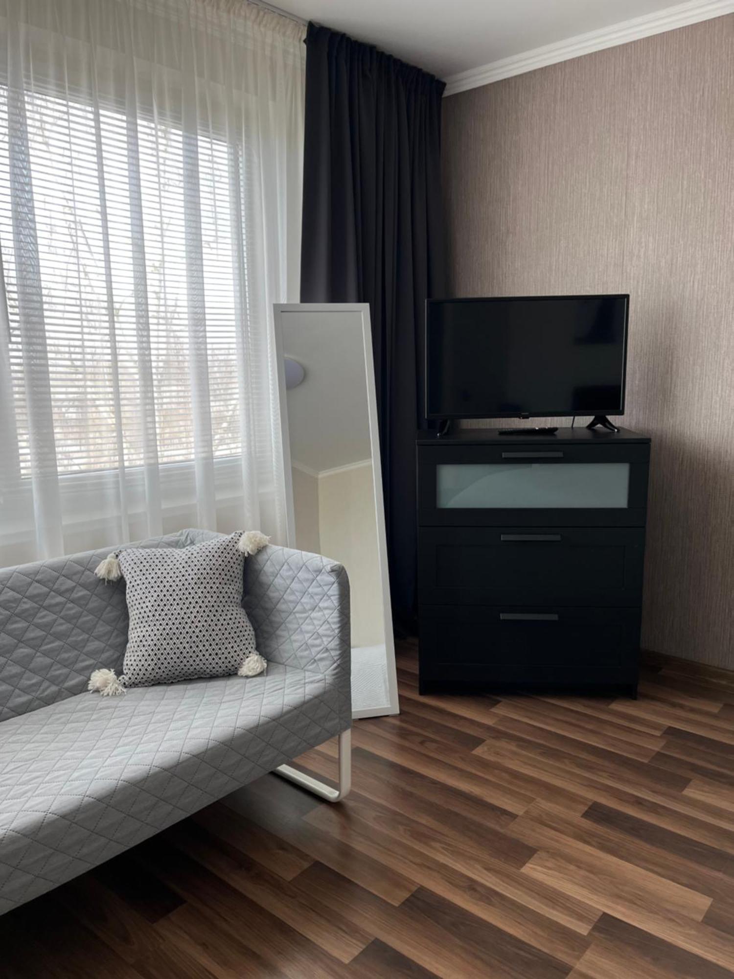 Vienibas Apartment Daugavpils Exteriör bild