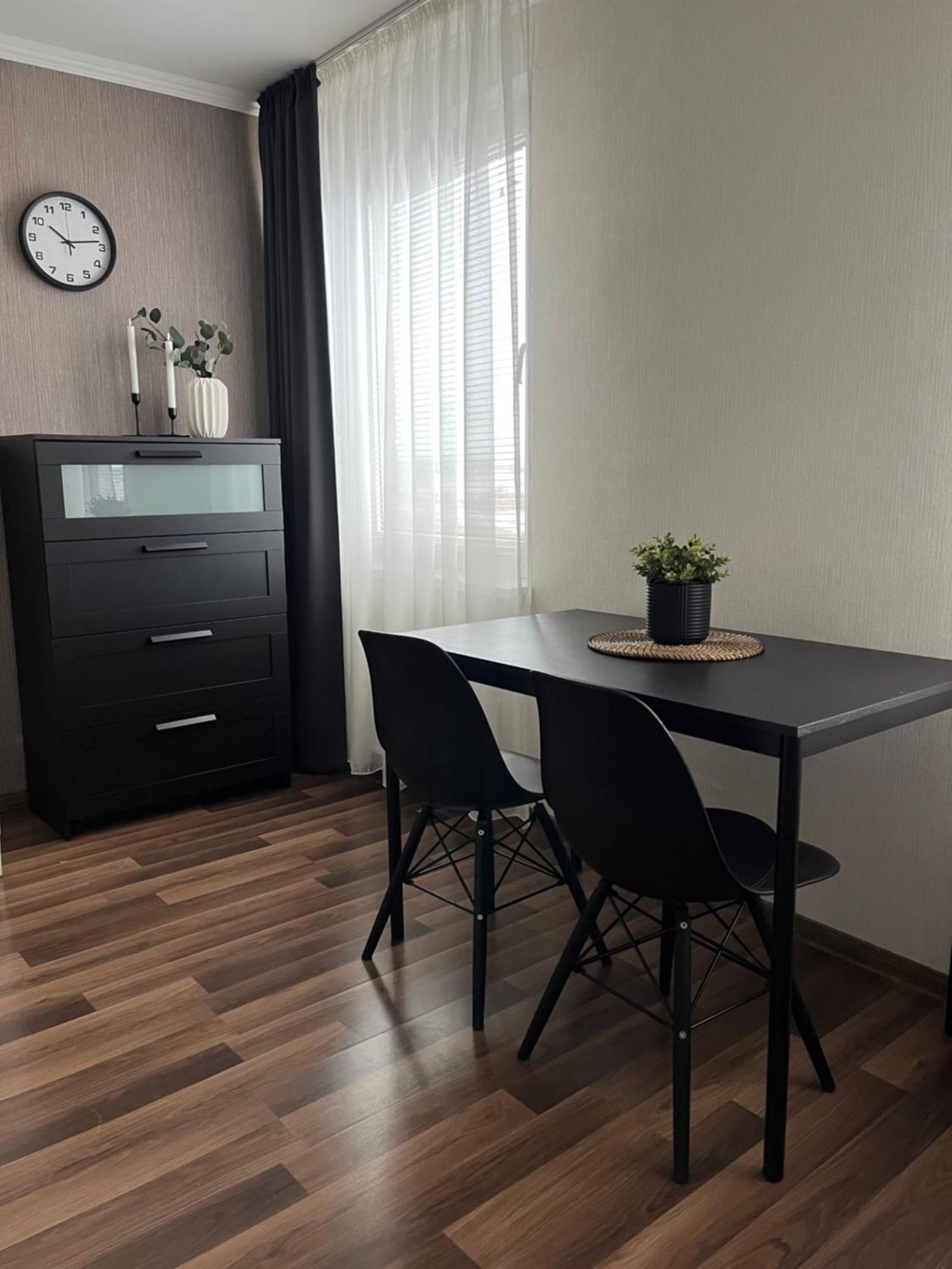 Vienibas Apartment Daugavpils Exteriör bild